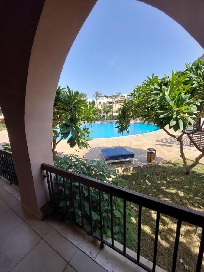 Ground Floor Apartment By Circular Pool In Talabay Aqaba Bagian luar foto