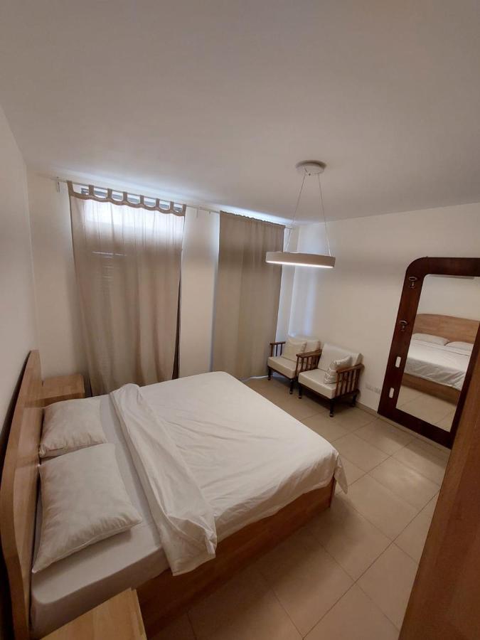 Ground Floor Apartment By Circular Pool In Talabay Aqaba Bagian luar foto