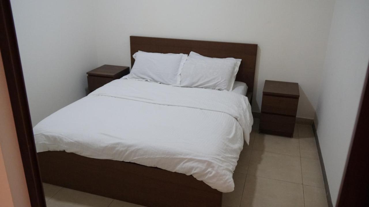 Ground Floor Apartment By Circular Pool In Talabay Aqaba Bagian luar foto