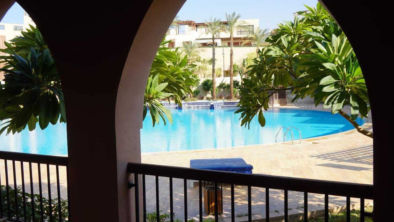 Ground Floor Apartment By Circular Pool In Talabay Aqaba Bagian luar foto