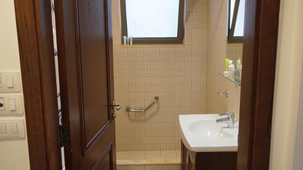 Ground Floor Apartment By Circular Pool In Talabay Aqaba Bagian luar foto